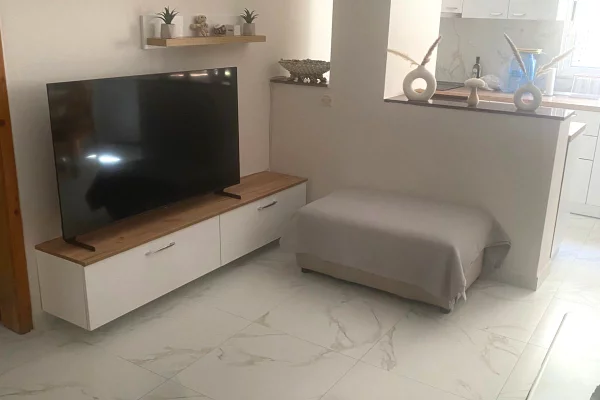 Appartamento in affitto a Tirana 2+1, Arredato