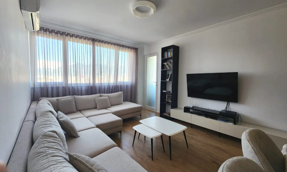 Shtepi me qera Apartament ne Tirane, 2+1, Mobilimi E mobiluar, Pagesa 65,000  Leke.