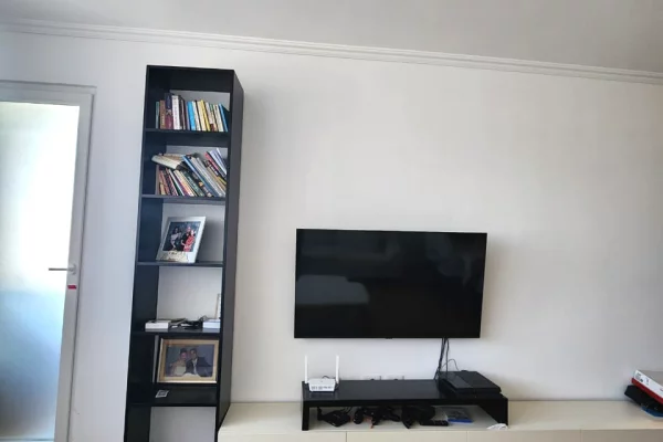 Shtepi me qera Apartament ne Tirane, 2+1, Mobilimi E mobiluar, Pagesa 65,000  Leke.