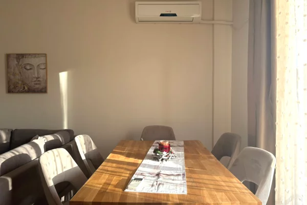 Shtepi me qera Apartament ne Tirane, 2+1, Mobilimi E mobiluar, Pagesa 70,000  Leke.