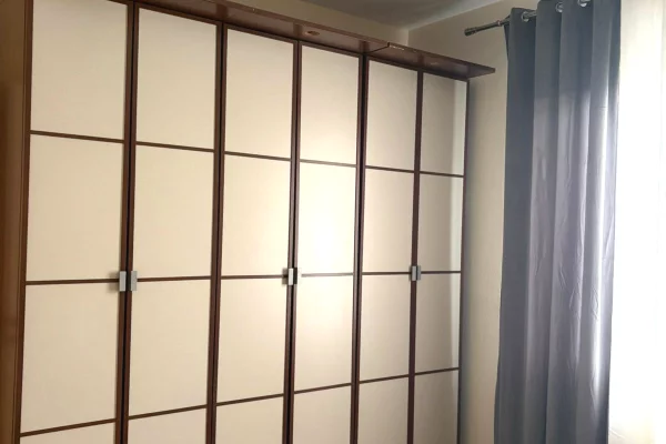 Shtepi me qera Apartament ne Tirane, 2+1, Mobilimi E mobiluar, Pagesa 70,000  Leke.