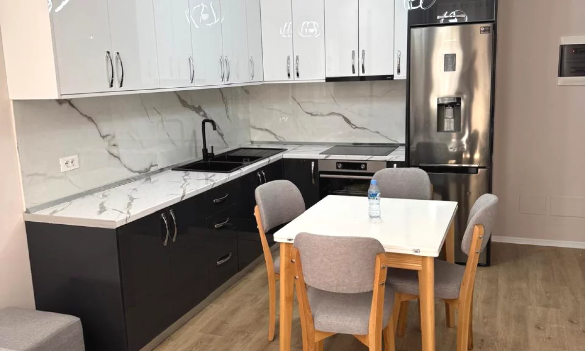 Shtepi me qera Apartament ne Tirane, 2+1, Mobilimi E mobiluar, Pagesa 550  Euro.