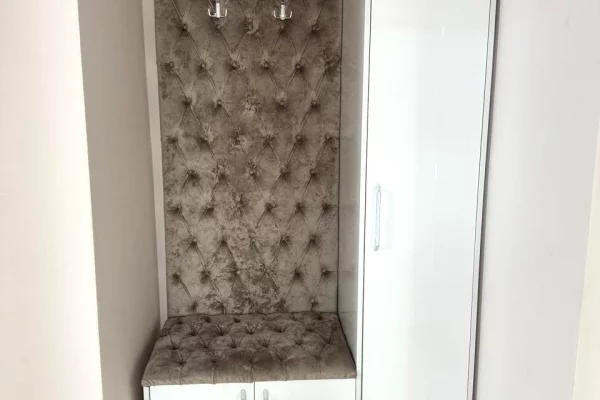 Shtepi me qera Apartament ne Tirane, 2+1, Mobilimi E mobiluar, Pagesa 550  Euro.