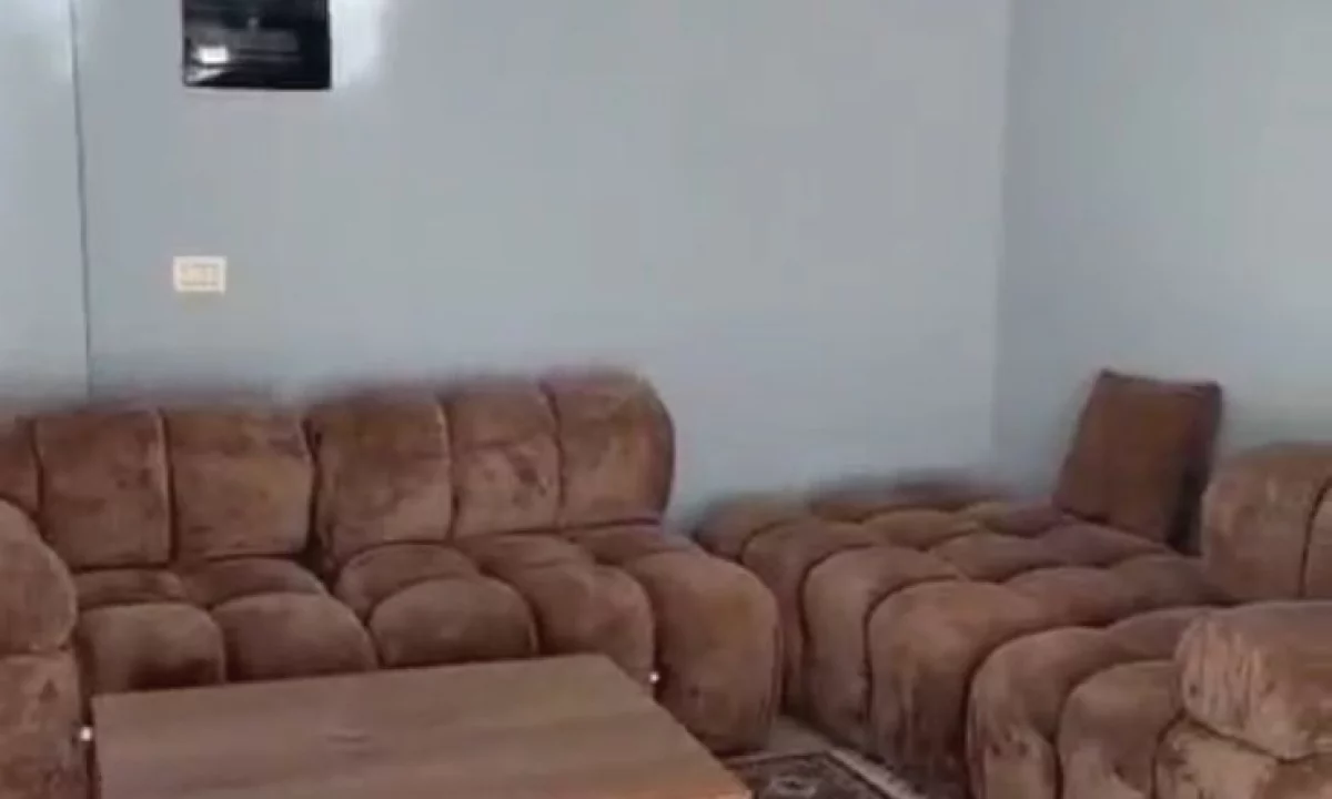 Shtepi me qera Apartament ne Tirane, 1+1, Mobilimi E mobiluar, Pagesa 35,000  Leke.