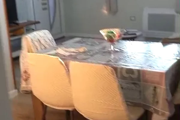 Shtepi me qera Apartament ne Tirane, 1+1, Mobilimi E mobiluar, Pagesa 600  Euro.
