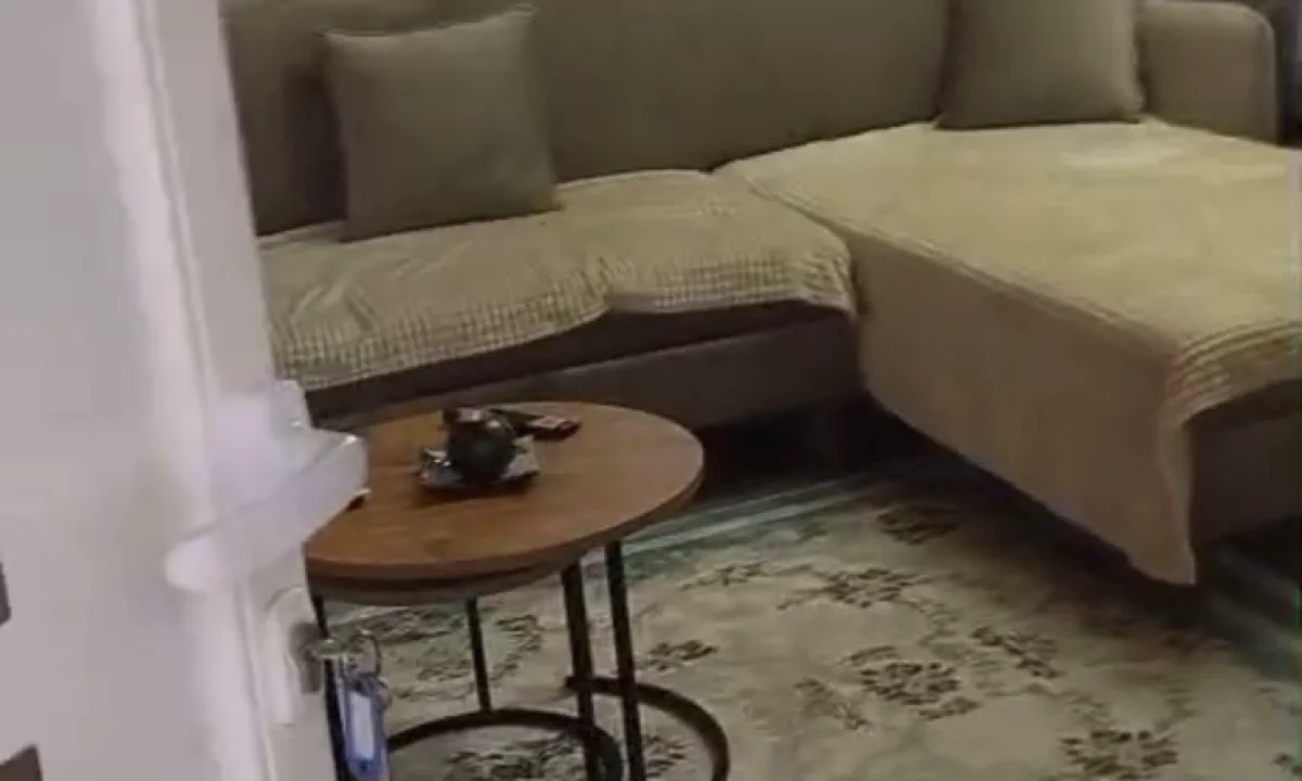 Shtepi me qera Apartament ne Tirane, 1+1, Mobilimi E mobiluar, Pagesa 600  Euro.