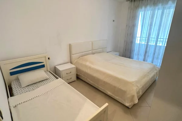 Shtepi me qera Apartament ne Tirane, 1+1, Mobilimi E mobiluar, Pagesa 42,000  Leke.