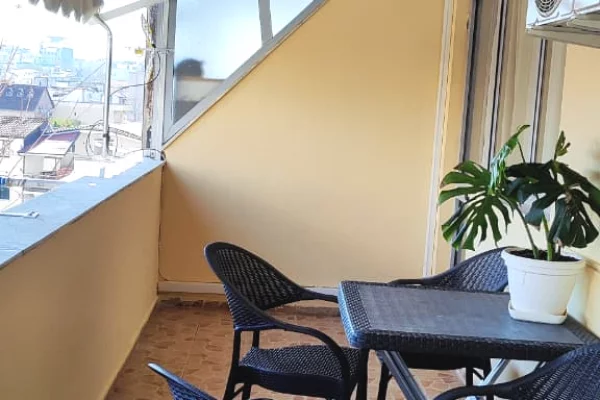 Shtepi me qera Apartament ne Tirane, 1+1, Mobilimi E mobiluar, Pagesa 70,000  Leke.
