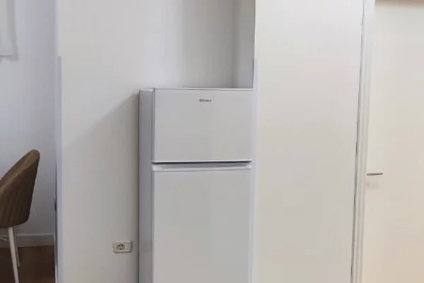 Shtepi me qera Apartament ne Tirane, 1+1, Mobilimi E mobiluar, Pagesa 70,000  Leke.