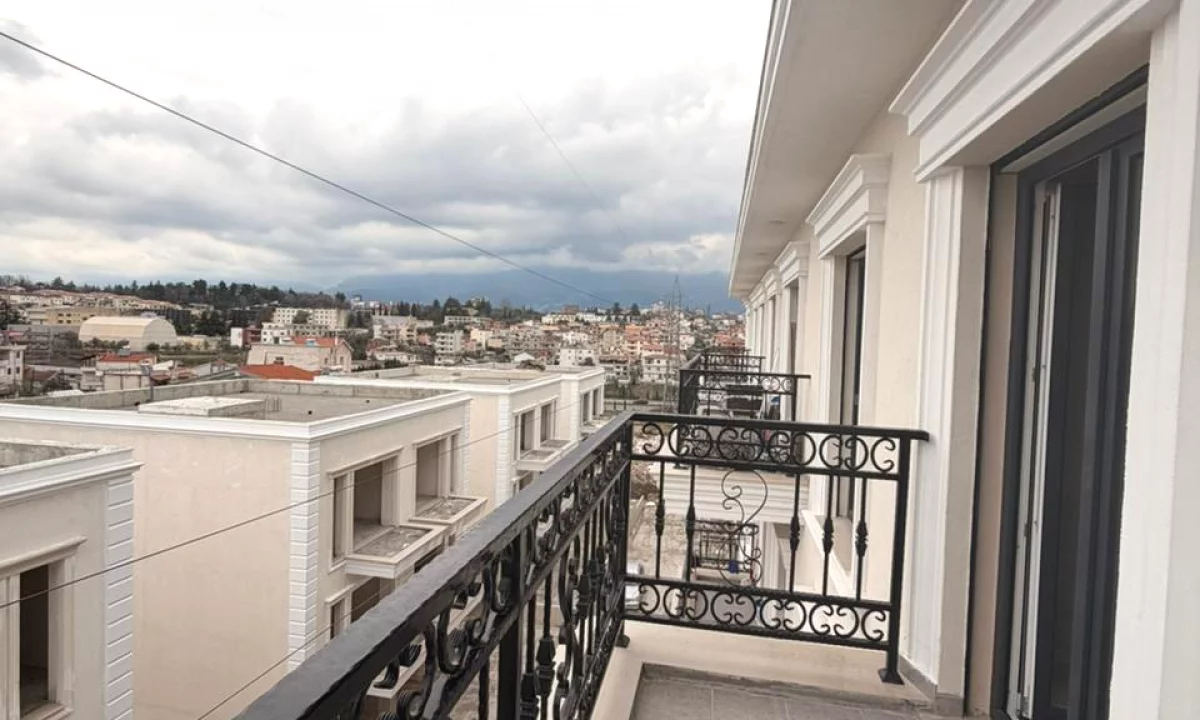 Apartment for sale in Tirana 1+1, Emty