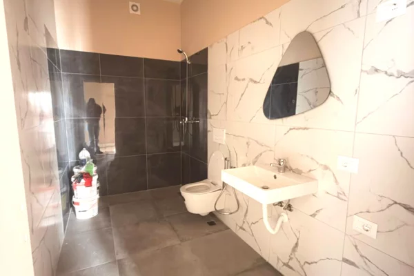 Apartment for sale in Tirana 1+1, Emty
