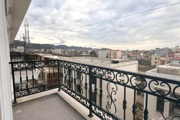 Apartment for sale in Tirana 1+1, Emty