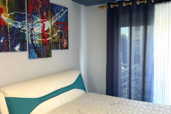 Shtepi me qera Apartament ne Tirane, 4+1, Mobilimi E mobiluar, Pagesa 1,500  Euro.