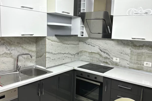 Shtepi me qera Apartament ne Tirane, 4+1, Mobilimi E mobiluar, Pagesa 1,500  Euro.