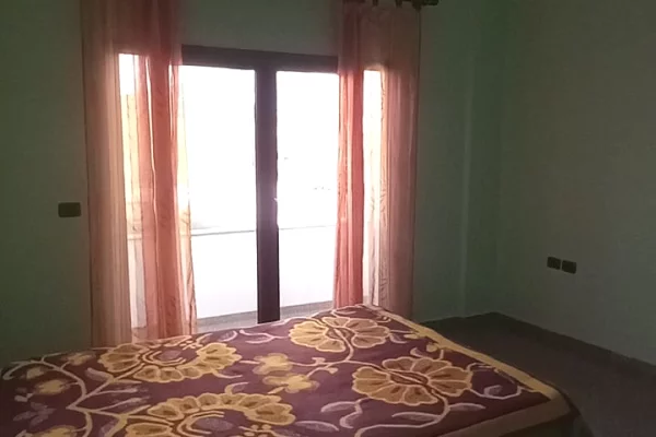 Shtepi me qera Apartament ne Tirane, 2+1, Mobilimi E mobiluar, Pagesa 40,000  Leke.