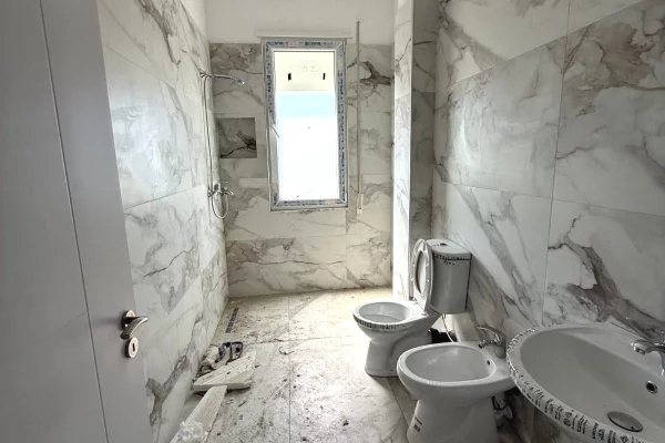 Shtepi ne shitje 2+1 ne Tirane - 121,500 Euro