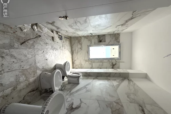 Shtepi ne shitje Apartament ne Tirane, 2+1, Mobilimi Bosh, pa mobiluar, Pagesa 121,500  Euro.