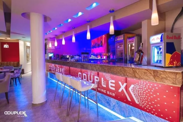 Jepet me qera ambient Biznesi Duplex Korce