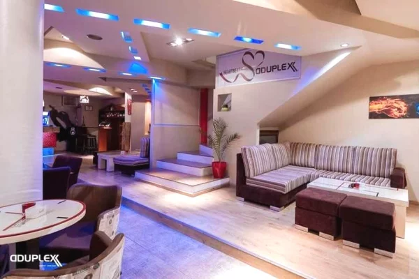 Jepet me qera ambient Biznesi Duplex Korce