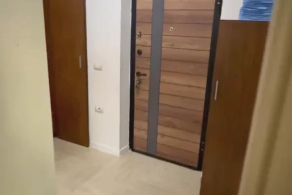 Shtepi me qera Apartament ne Tirane, 2+1, Mobilimi E mobiluar, Pagesa 60,000  Leke.