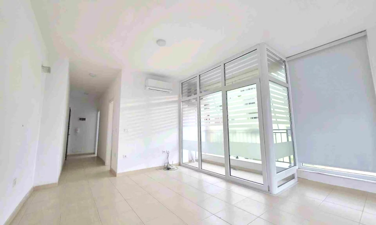 Shtepi me qera Apartament ne Tirane, 1+1, Mobilimi Bosh, pa mobiluar, Pagesa 44,000  Leke.