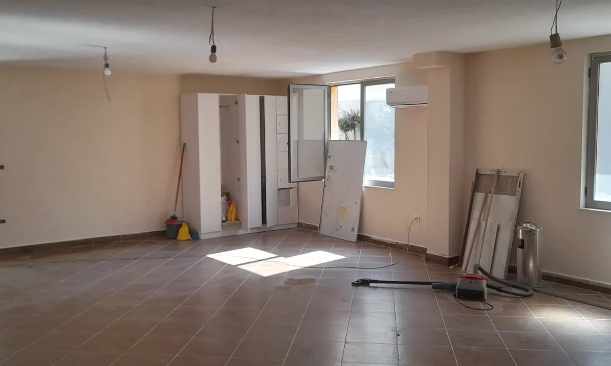 Jepet me qera ambient biznesi tek Liqeni i thate