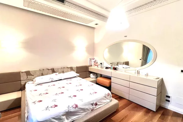 Shtepi me qera Apartament ne Tirane, 1+1, Mobilimi E mobiluar, Pagesa 60,000  Leke.