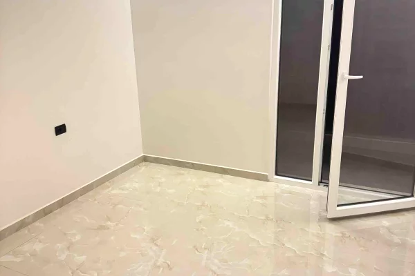 Shtepi me qera Apartament ne Tirane, 2+1, Mobilimi E mobiluar, Pagesa 45,000  Leke.