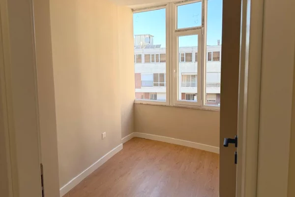 Apartment for sale in Tirana 2+1, Emty