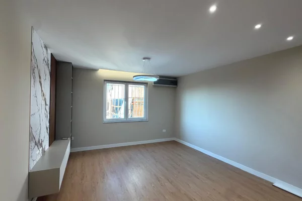 Apartment for sale in Tirana 2+1, Emty