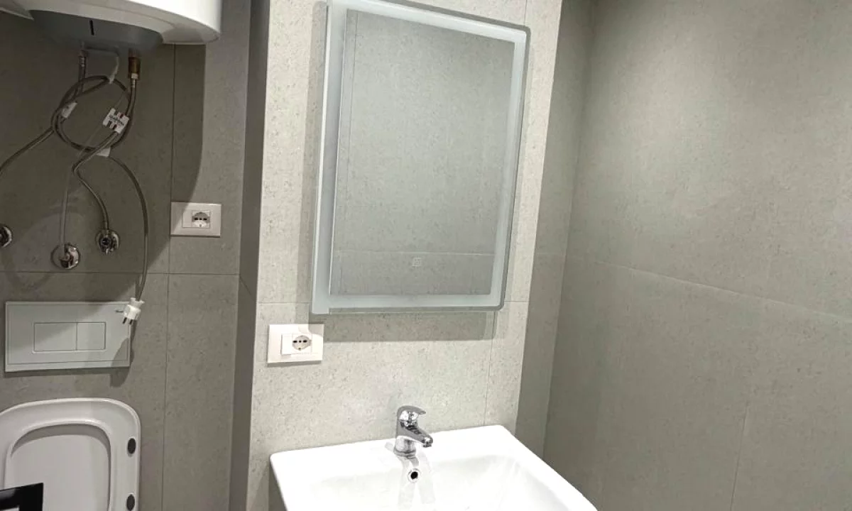 Apartment for sale in Tirana 2+1, Emty