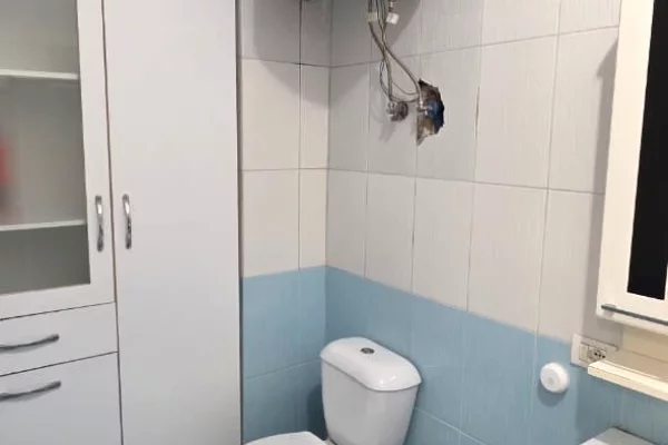Shtepi me qera Apartament ne Tirane, 2+1, Mobilimi E mobiluar, Pagesa 50,000  Leke.