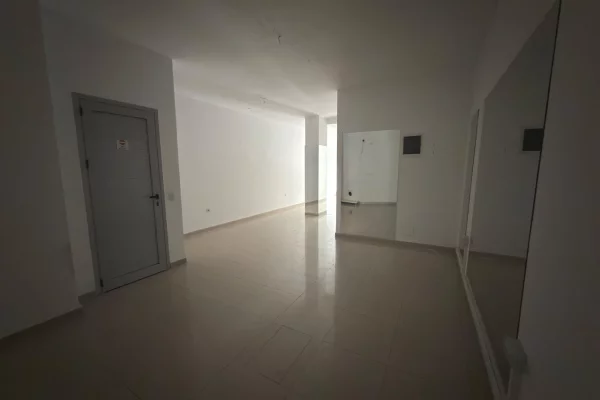 Ambient biznesi me qera 1+1 ne Tirane - 80,000 Euro