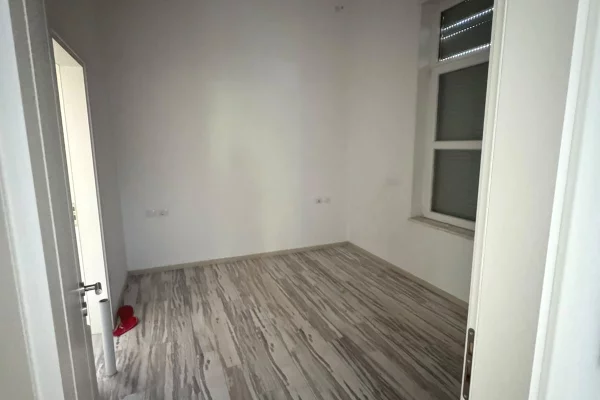 Luxury villas for rent in Tirana 5+1, Furnished