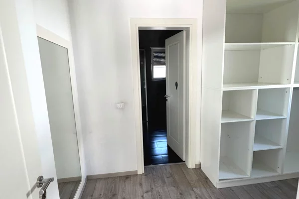 Luxury villas for rent in Tirana 5+1, Furnished