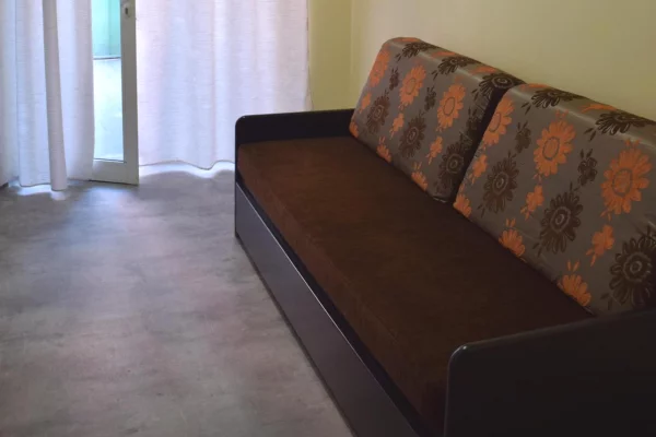 Shtepi me qera Apartament ne Tirane, 1+1, Mobilimi E mobiluar, Pagesa 500  Euro.