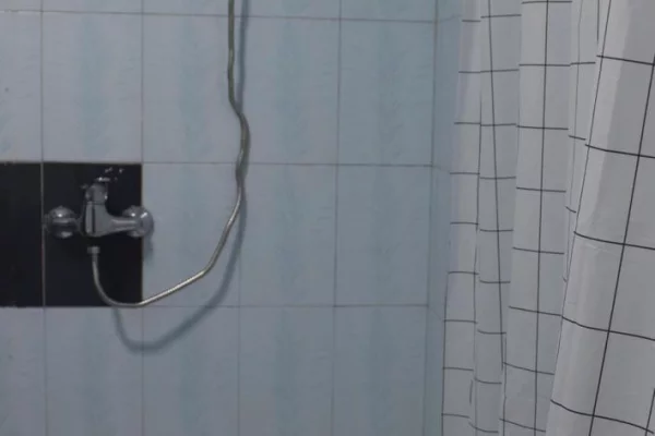 Shtepi me qera Apartament ne Tirane, 1+1, Mobilimi E mobiluar, Pagesa 500  Euro.