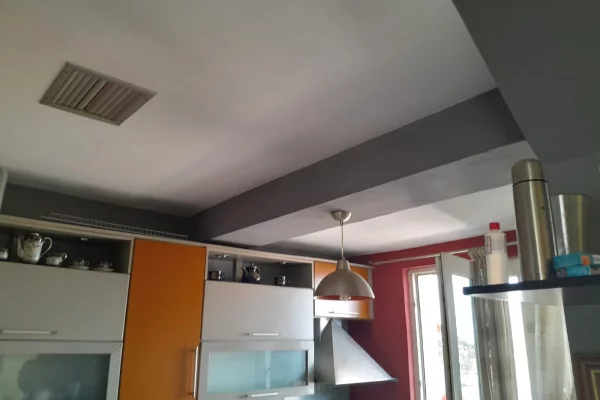Shtepi ne shitje Apartament ne Tirane, 3+1, Mobilimi E mobiluar, Pagesa 323,000  Euro.