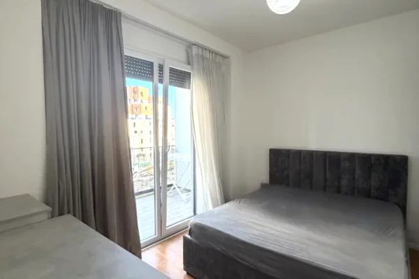 Shtepi me qera Apartament ne Tirane, 1+1, Mobilimi E mobiluar, Pagesa 55,000  Leke.