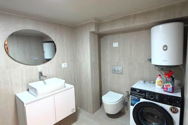 Shtepi me qera Duplex(shtepi me 2 kate) ne Tirane, 1+1, Mobilimi E mobiluar, Pagesa 550  Euro.
