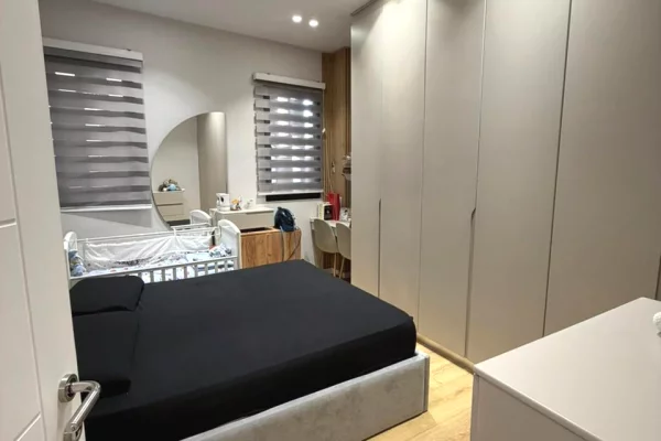 Jepet me qera apartament 2+1 tek Rruga e Dibres “Amerikan 2”