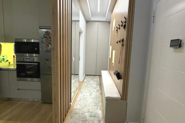 Shtepi me qera Apartament ne Tirane, 2+1, Mobilimi E mobiluar, Pagesa 65,000  Leke.