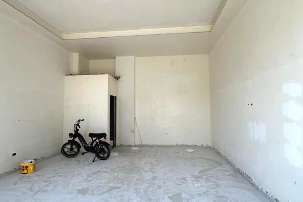 Ambient biznesi ne shitje 1+1 ne Tirane - 9,500,500 Leke