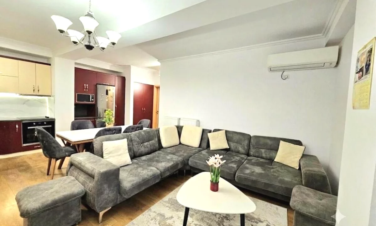 Shtepi me qera Apartament ne Tirane, 2+1, Mobilimi E mobiluar, Pagesa 70,000  Leke.