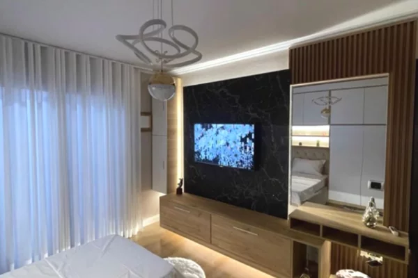 Shtepi me qera Apartament ne Tirane, 2+1, Mobilimi E mobiluar, Pagesa 650  Euro.