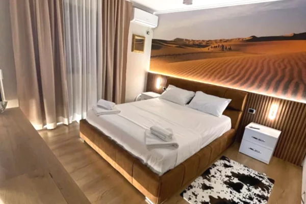 Shtepi me qera Apartament ne Tirane, 2+1, Mobilimi E mobiluar, Pagesa 650  Euro.