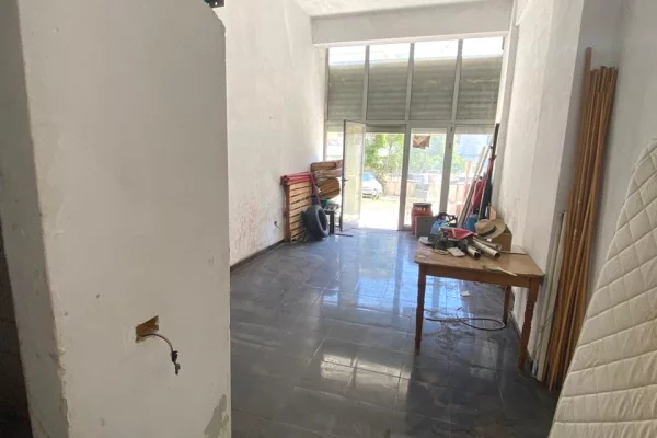 Ambient biznesi ne shitje 1+1 ne Tirane - 40,300 Euro