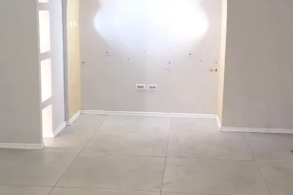 Jepet me qera ambient biznesi tek Vasil Shanto