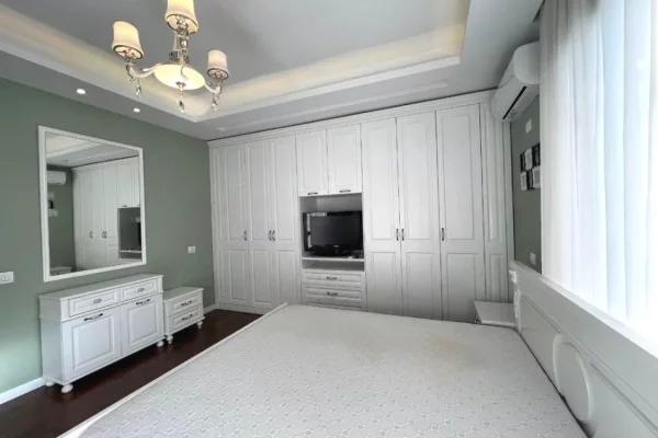 Shtepi me qera Apartament ne Tirane, 1+1, Mobilimi E mobiluar, Pagesa 650  Euro.