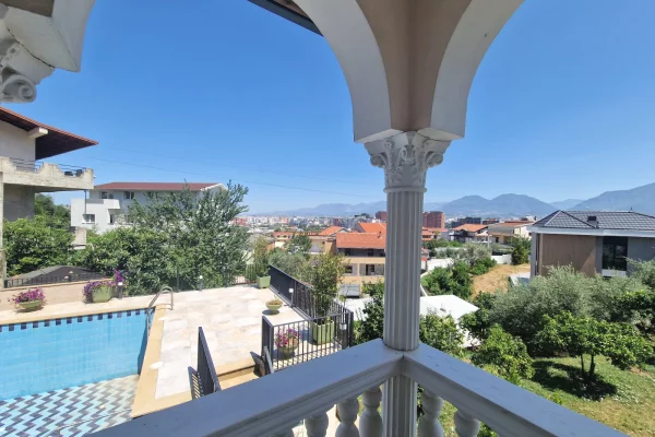 Shtepi ne shitje 6+1 ne Tirane - 950,000 Euro